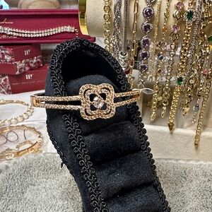 a.n.a Gold and Black Clover Bracelet